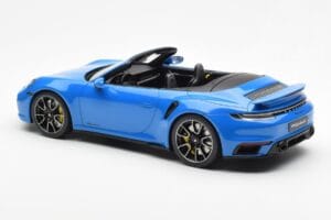 Porsche 911 992 Turbo S Shark Kék GT Spirit 1:18 GT441 Gyanta – 5. kép a 6-ből