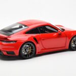 Porsche 911 992 Turbo S Sport Design Piros Minichamps 1:18 - image 3 of 8