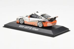 Porsche 911 996 GT3 Cup #1 Mobil 1 VIP Car Minichamps 1:43 WAP02012115 Fém – 3. kép a 4-ből