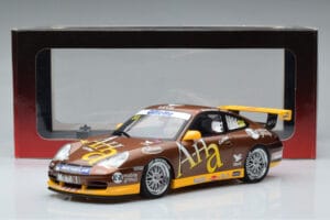 Porsche 911 996 GT3 Cup M. Marsh Carrera Cup Asia Winner 2004 AUTOart 1:18 80489 Fém – 7. kép a 7-ből