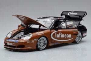 Porsche 911 996 GT3 R #2 S. Miau Carrera Cup Asia 2004 AUTOart 1:18 80488 Fém – 2. kép a 7-ből