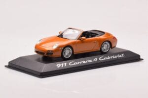Porsche 911 997 Carrera 4 Kabrió Narancssárga Metál Minichamps 1:43 WAP02001618 Fém – 2. kép a 4-ből