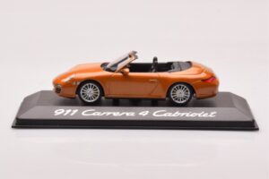 Porsche 911 997 Carrera 4 Kabrió Narancssárga Metál Minichamps 1:43 WAP02001618