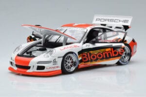 Porsche 911 997 GT3 Cup #98 P. Ma Carrera Cup Asia 2006 AUTOart 1:18 80689 Fém – 2. kép a 7-ből