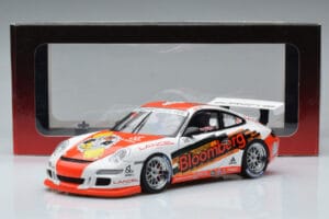 Porsche 911 997 GT3 Cup #98 P. Ma Carrera Cup Asia 2006 AUTOart 1:18 80689 Fém – 7. kép a 7-ből