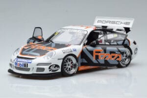 Porsche 911 997 GT3 Cup #33 M. Marsh Carrera Cup Asia 2006 AUTOart 1:18 80782 Fém – 2. kép a 7-ből