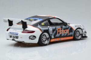 Porsche 911 997 GT3 Cup #33 M. Marsh Carrera Cup Asia 2006 AUTOart 1:18 80782 Fém – 3. kép a 7-ből