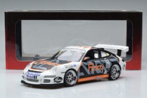 Porsche 911 997 GT3 Cup #33 M. Marsh Carrera Cup Asia 2006 AUTOart 1:18 80782 Fém – 7. kép a 7-ből