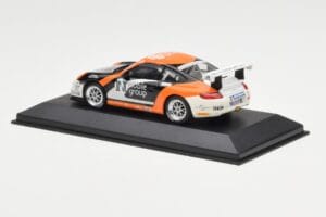 Porsche 911 997 GT3 Cup Noble Group #6 D. Watts Carrera Cup GB 2009 Minichamps 1:43 400076409 Fém – 3. kép a 4-ből