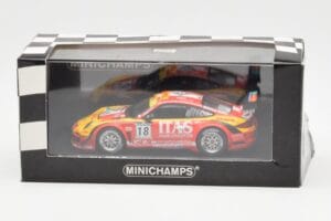 Porsche 911 997 GT3 R ITAS #18 De Lorenzi / Bonetti / Caccia / Bontempelli 24 Hours of Spa 2011 Minichamps 1:43 400118918 Fém – 4. kép a 4-ből