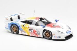 Porsche 911 GT1 #1 A. McNish / R. Sullivan / U. Alzen Rohr Motorsport Daytona 24 Hours 1998 UT Models 1:18 39611 Fém – 4. kép a 6-ből