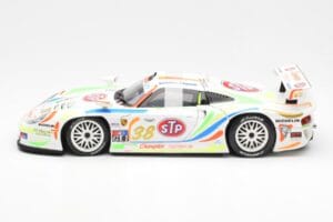 Porsche 911 GT1 #38 T. Boutsen / M. Kelleners 24 Hours of Le Mans 1998 UT Models 1:18 39817 Fém – 3. kép a 6-ből