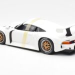 Porsche 911 GT1 Fehér UT Models 1:18 - image 5 of 6