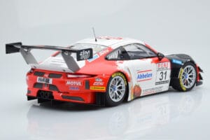 Porsche 911 GT3 R Frikadelli Racing Team #31 M. Arnold / I. Fernandez Winners VLN Round 3 2018 Minichamps 1:18 153186991 Fém – 2. kép a 6-ből