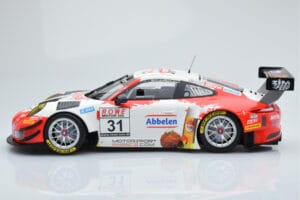 Porsche 911 GT3 R Frikadelli Racing Team #31 M. Arnold / I. Fernandez Winners VLN Round 3 2018 Minichamps 1:18 153186991 Fém – 3. kép a 6-ből