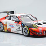 Porsche 911 GT3 R Frikadelli Racing Team #31 M. Arnold / I. Fernandez Winners VLN Round 3 2018 Minichamps 1:18 - image 4 of 6