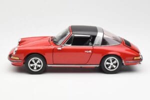 Porsche 911 Targa S Piros Schuco 1:18 450036200 Fém – 5. kép a 9-ből