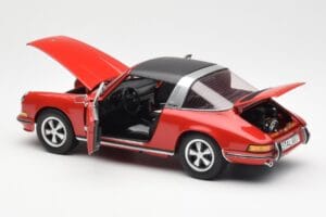 Porsche 911 Targa S Piros Schuco 1:18 450036200 Fém – 6. kép a 9-ből
