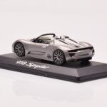 Porsche 918 Spyder Szürke Metál Minichamps 1:43 - image 3 of 4