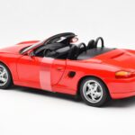 Porsche Boxster 986 Piros UT Models 1:18 - image 5 of 6