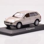 Porsche Cayenne 9PA Bézs Minichamps 1:43 - image 2 of 4