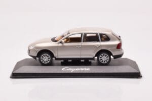 Porsche Cayenne 9PA Bézs Minichamps 1:43 WAPC2000513