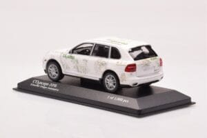 Porsche Cayenne Concept Schaeffler Gruppe Automotive Minichamps 1:43 PORSCHE-264306 Fém – 3. kép a 4-ből