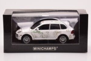 Porsche Cayenne Concept Schaeffler Gruppe Automotive Minichamps 1:43 PORSCHE-264306 Fém – 4. kép a 4-ből