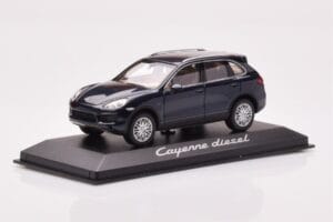 Porsche Cayenne 9PA Diesel Sötétkék Minichamps 1:43 WAP0200030B Fém – 2. kép a 4-ből
