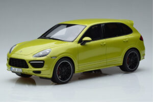 Porsche Cayenne GTS 92A Peridot Zöld GT Spirit 1:18
