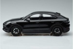 Porsche Cayenne E3 S Coupe Minichamps 1:18 187673 Fém – 3. kép a 6-ből