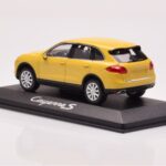 Porsche Cayenne 92A Homok Sárga Minichamps 1:43 - image 3 of 4