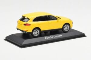 Porsche Cayenne 92A Sárga MaxiChamps 1:43 940063201 Fém – 2. kép a 4-ből