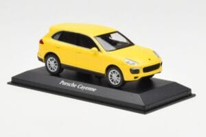 Porsche Cayenne 92A Sárga MaxiChamps 1:43 940063201 Fém – 3. kép a 4-ből