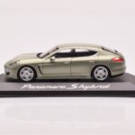 Porsche Panamera 970 S Hybrid Critall Zöld Minichamps 1:43