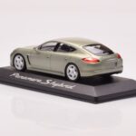 Porsche Panamera 970 S Hybrid Critall Zöld Minichamps 1:43 - image 3 of 4