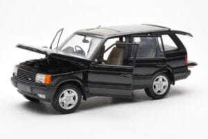 Range Rover P38 4.6 HSE Fekete Metál AUTOart 1:18 70017 Fém – 9. kép a 9-ből