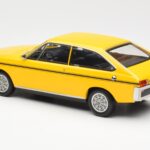 Renault 15 TL Sárga Fekete Norev 1:18 185351 - image 5 of 6