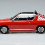 Renault 17 Gordini Decouvrable Piros Norev 1:18 - image 3 of 6