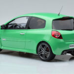 Renault Clio 3 RS Zöld Otto 1:18 - image 5 of 6
