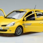 Renault Clio RS Mk3 F1 Team Norev 1:18 185236 Fém - image 2 of 7