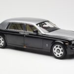 Rolls-Royce Phantom VII EWB Fekete és Ezüst Kyosho 1:18 08841BKS - image 6 of 8