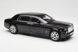 Rolls-Royce Phantom VII EWB Diamond Fekete Kyosho 1:18 08841DBK2 Fém – 6. kép a 8-ből