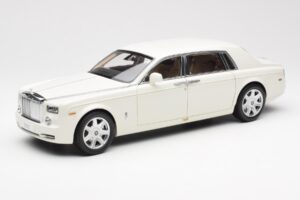 Rolls-Royce Phantom VII EWB English Fehér Kyosho 1:18 08841EW2