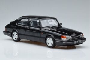 Saab 900 Turbo Mk1 Fekete Otto 1:18 OT678 Gyanta – 4. kép a 6-ből