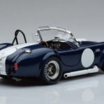 Shelby Cobra 427 S/C Sötétkék Kyosho 1:18 - image 3 of 9