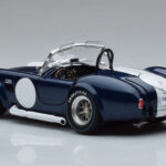 Shelby Cobra 427 S/C Sötétkék Kyosho 1:18 - image 6 of 9