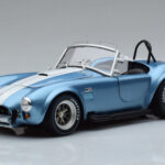 Shelby Cobra 427 S/C Világoskék Kyosho 1:18