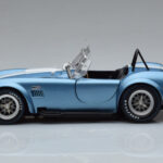 Shelby Cobra 427 S/C Világoskék Kyosho 1:18 - image 4 of 9