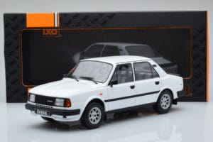 Skoda 130 L Fehér IXO 1:18 18CMC158 Fém – 6. kép a 6-ből